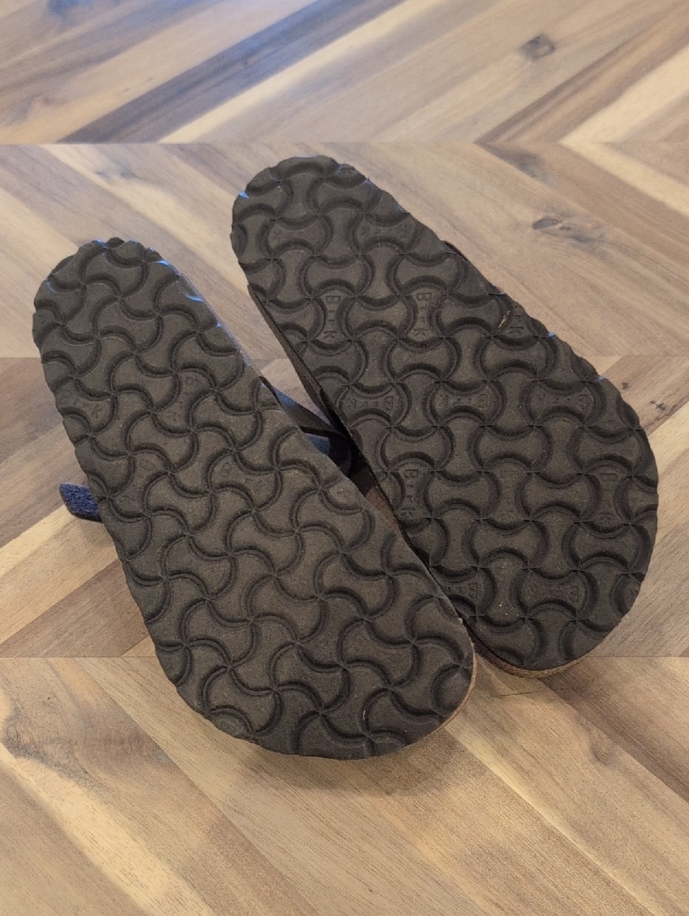 Birkenstock Brown Suede Gizeh Sandals 35 - Picture 2 of 4